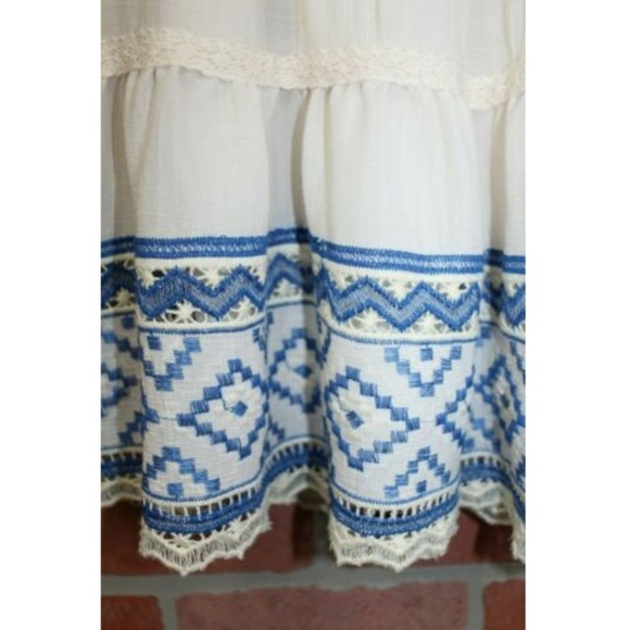 Jodi Kristopher Ivory & Blue Boho Lace Up Dress - Picture 3 of 6